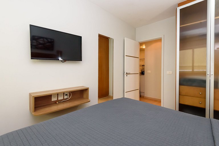 Flat between Ipanema beach and Copacabana