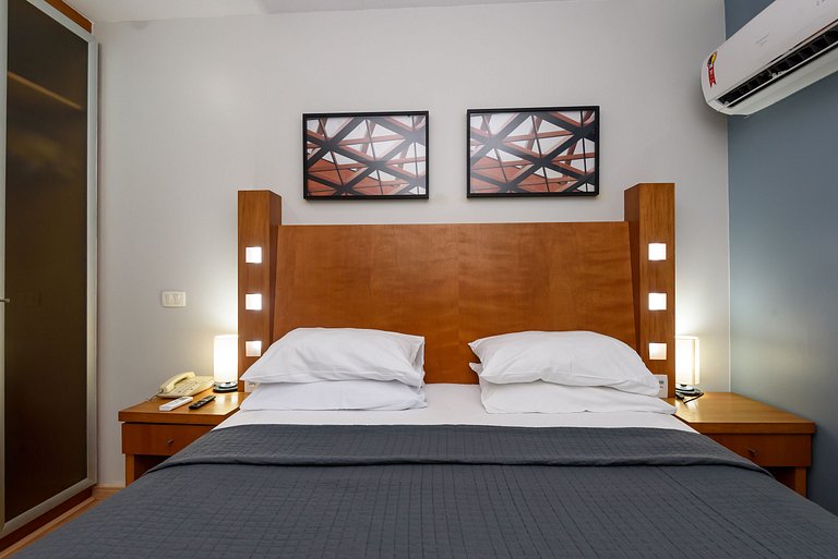 Flat between Ipanema beach and Copacabana