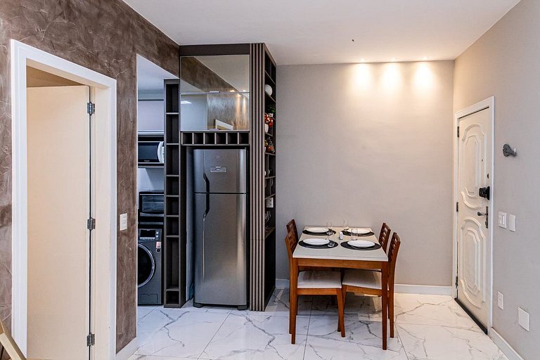 Apartamento Moderno quadra da praia de Copacabana