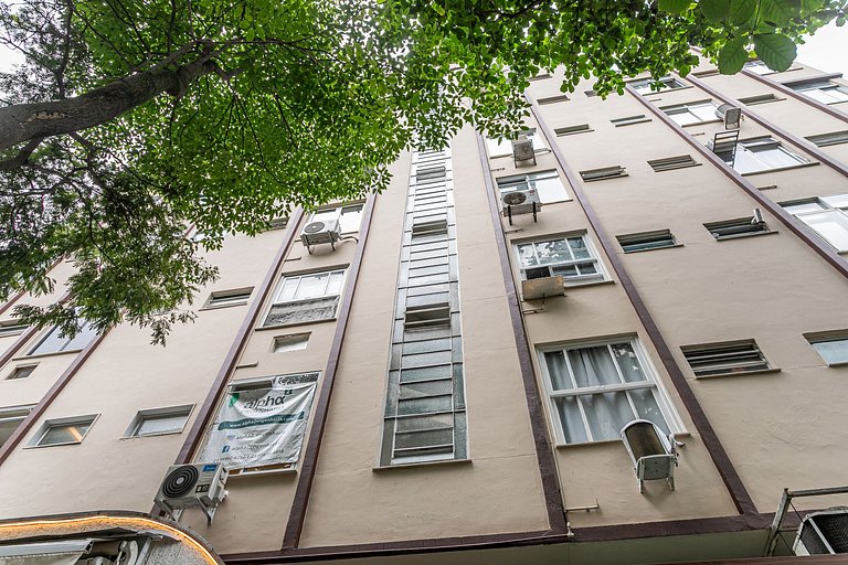 Estúdio Leblon - 200m praia e restaurantes