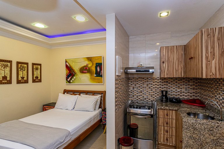 Leblon Studio – Steps from the Beach and Dining