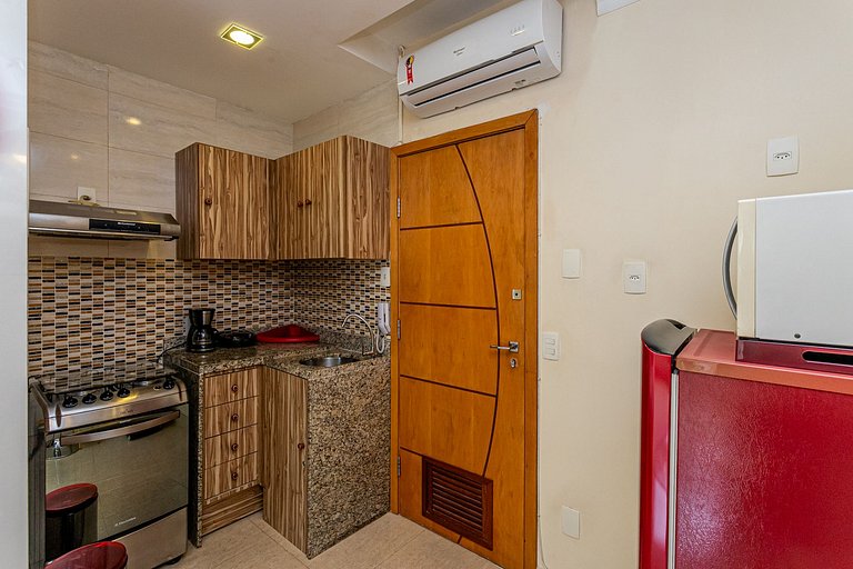 Leblon Studio – Steps from the Beach and Dining