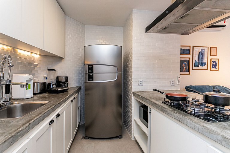 Stylish apartment 250m from Copacabana Beach