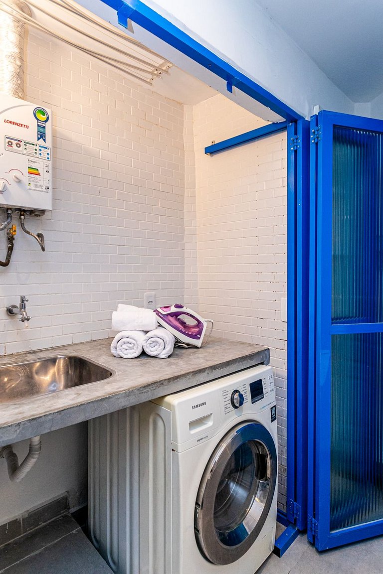 Stylish apartment 250m from Copacabana Beach