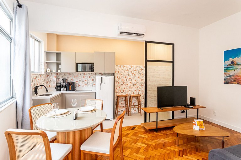 Apartamento reformado entre o Leblon e a Gávea