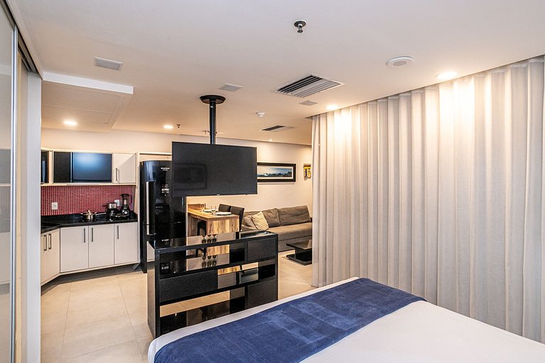 Apt com serviços lazer e vista para o mar da Barra