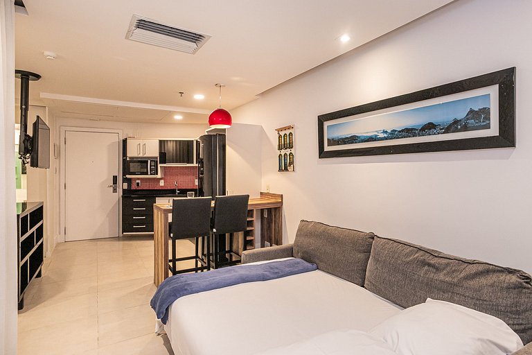 Apt com serviços lazer e vista para o mar da Barra