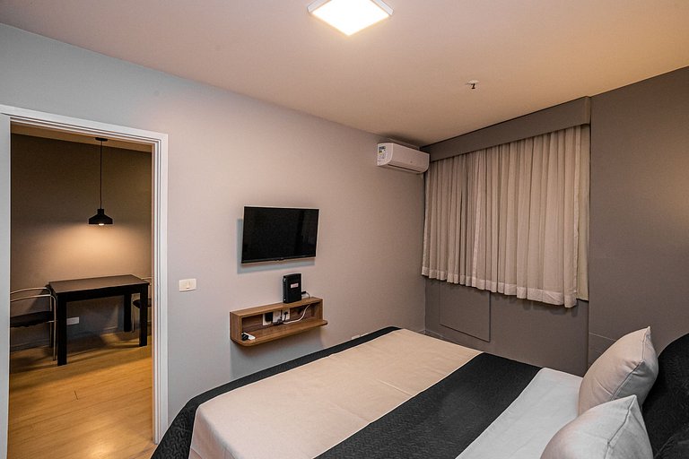 Ipanema Flat: Pool, Gym, Sauna & Parking