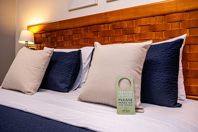 Ipanema Flat: Pool, Gym, Sauna & Parking