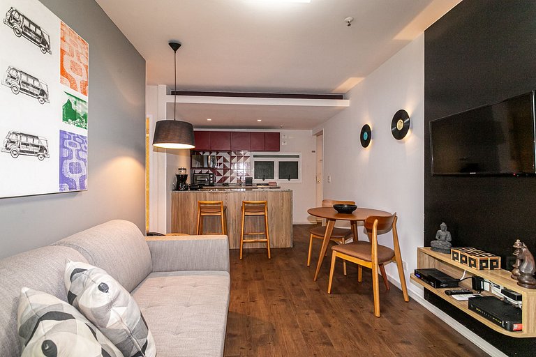 2 Bedroom Ipanema • Pool• 250m to the Beach