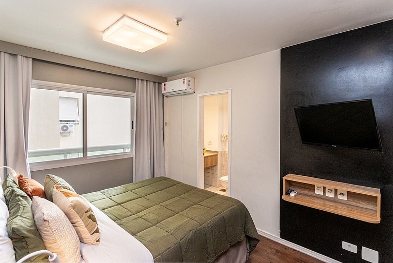 2 Bedroom Ipanema • Pool• 250m to the Beach