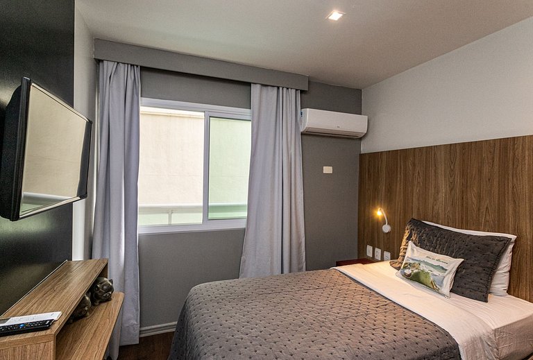 2 Bedroom Ipanema • Pool• 250m to the Beach