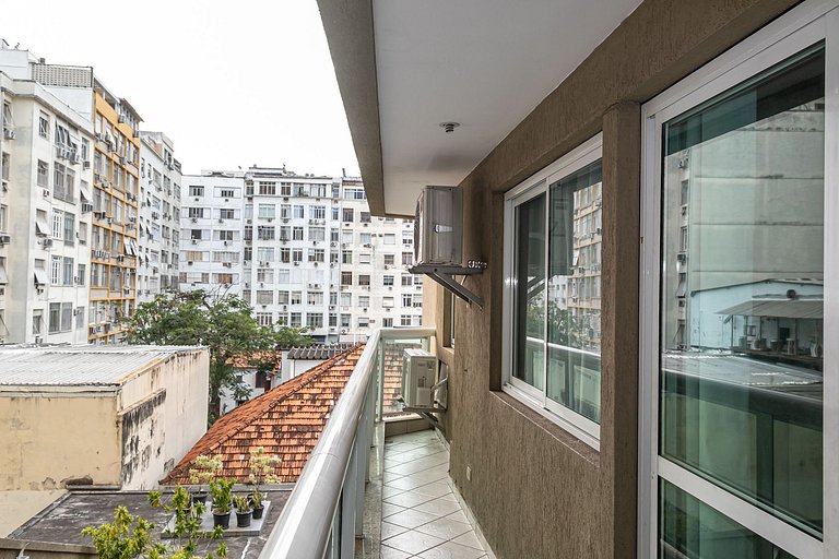 Apt 2 Quartos Lazer e Estacionamento em Ipanema