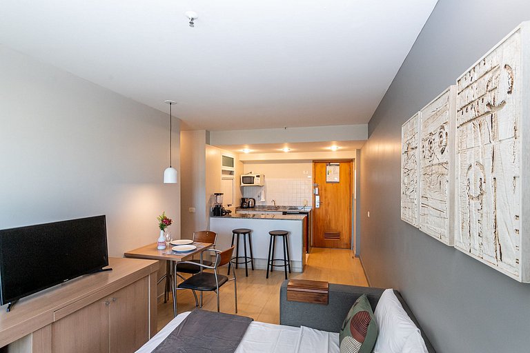 Flat Ipanema com Garagem, Varanda e Lazer