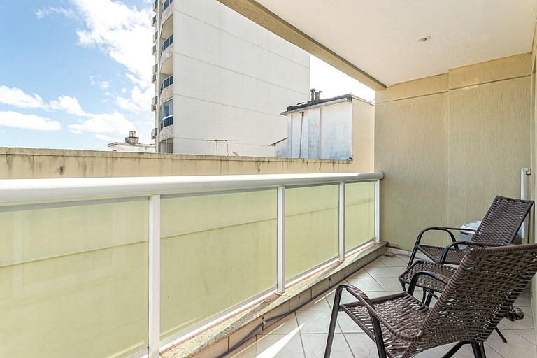 Flat Ipanema com Garagem, Varanda e Lazer