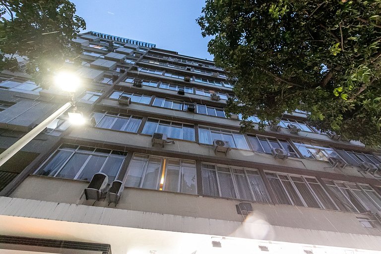 Apê Ipanema moderno a 350m da praia e restaurantes