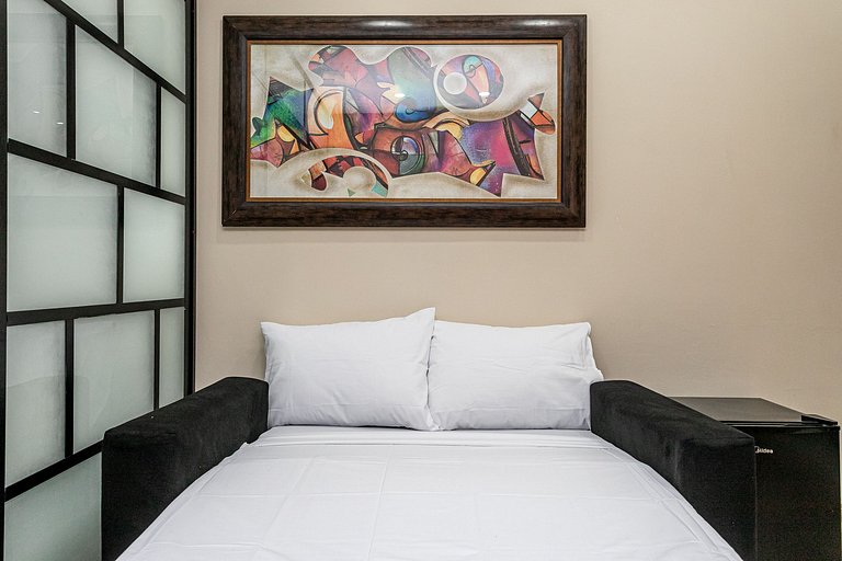 Renovated modern studio near Lapa