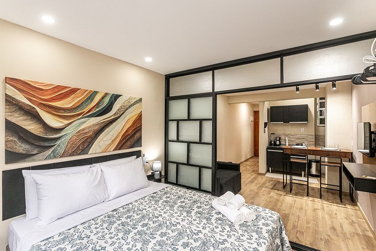 Estúdio moderno e reformado próximo à Lapa