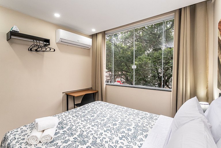 Renovated modern studio near Lapa