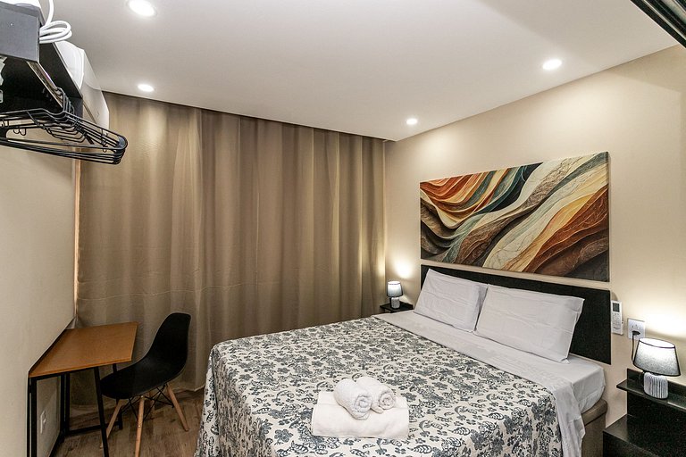 Renovated modern studio near Lapa