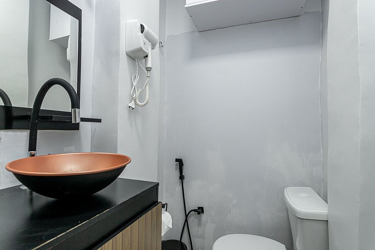 Renovated modern studio near Lapa