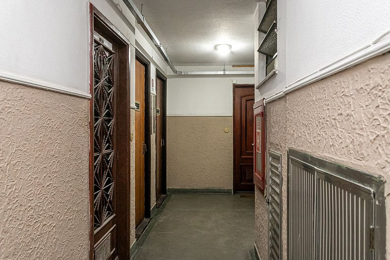 Renovated modern studio near Lapa