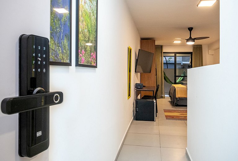 Estúdio novo Centro | varanda, metrô e lavadora