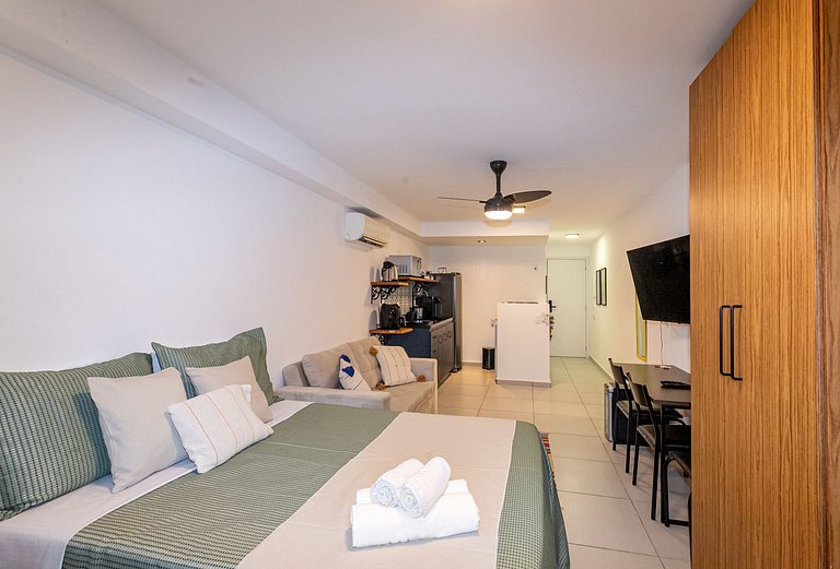 Estúdio novo Centro | varanda, metrô e lavadora