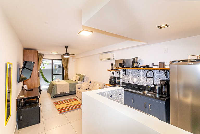 Estúdio novo Centro | varanda, metrô e lavadora